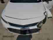 2018 Chevrolet Malibu LS z VIN 1G1ZB5ST4JF213594, wystawiony jako Copart lot #60424345 z przebiegiem 125 877 mil mil oraz Szkoda całkowita • Salvage title. Historia ofert i sprzedaży dostępna na DreamBid. Obrazek 11.