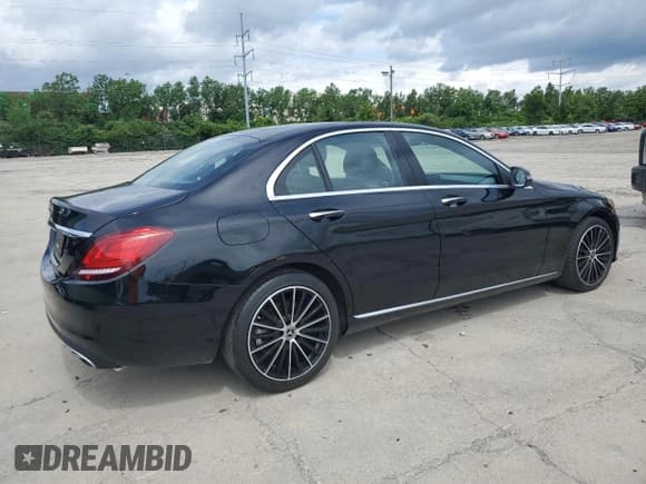 ✅ 2020 Mercedes-Benz C 300 • VIN: WDDWF8DB0LR558827 • Lot: 61656885. Listed on Copart with 76,117 mi. Free auction sales archive from the USA and detailed vehicle history report at DreamBid. Image 3.