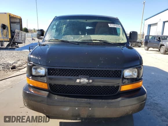 ✅ 2006 Chevrolet Express Cargo • VIN: 1GCHG35V261179794 • Lot: 87295845. Listed on Copart with 220,827 mi. Free auction sales archive from the USA and detailed vehicle history report at DreamBid. Image 5.