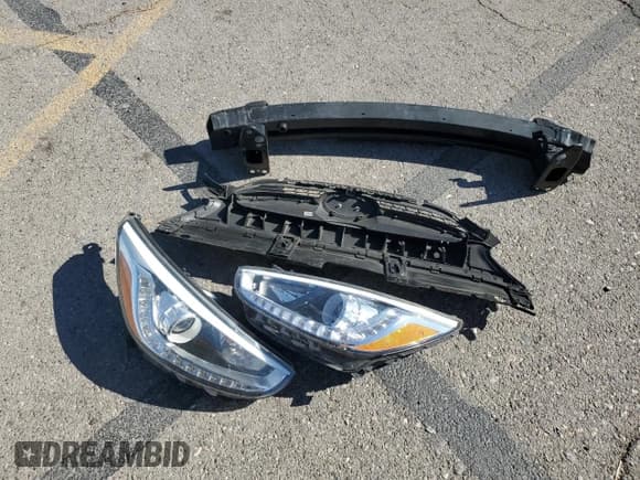 ✅ 2017 Hyundai Accent Sport • VIN: KMHCU5AE5HU365539 • Лот: 71676944. Опубликован ранее на Copart с пробегом 65 937 миль. Бесплатный доступ к архиву аукционных продаж из США и подробный отчёт об истории автомобиля на DreamBid. Изображение 12.