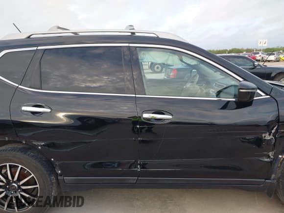 ✅ 2014 Nissan Rogue SL • VIN: 5N1AT2MT6EC781913 • Lot: 42701116. Listed on IAAI with 155,294 mi. Free auction sales archive from the USA and detailed vehicle history report at DreamBid. Image 13.