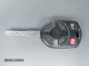 ✅ 2017 Ford Transit • VIN: 1FTYE1ZM5HKB32476 • Lot: 43513328. Wystawiony na IAAI z przebiegiem 232 996 mil. Bezpłatny archiwum sprzedaży aukcyjnych z USA i szczegółowy raport historii pojazdu na DreamBid. Zdjęcie 11.