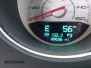 ✅ 2013 Dodge Challenger R/T Classic • VIN: 2C3CDYBT0DH671598 • Lot: 42304053. Wystawiony na IAAI z przebiegiem 89 850 mil. Bezpłatny archiwum sprzedaży aukcyjnych z USA i szczegółowy raport historii pojazdu na DreamBid. Zdjęcie 15.