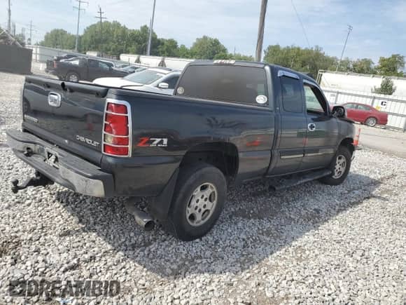 2003 Chevrolet Silverado 1500 LS с VIN 2GCEK19TX31355219, выставлен на аукционе Copart как лот 67148384 с пробегом Не указан миль и Списание • Salvage title. История ставок и продаж доступна на DreamBid. Изображение 3.