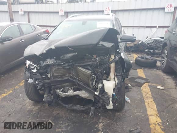 2018 Chevrolet Equinox LT z VIN 3GNAXLEU4JL307647, wystawiony jako IAAI lot #41973791 z przebiegiem Nie podano mil oraz . Historia ofert i sprzedaży dostępna na DreamBid. Obrazek 11.