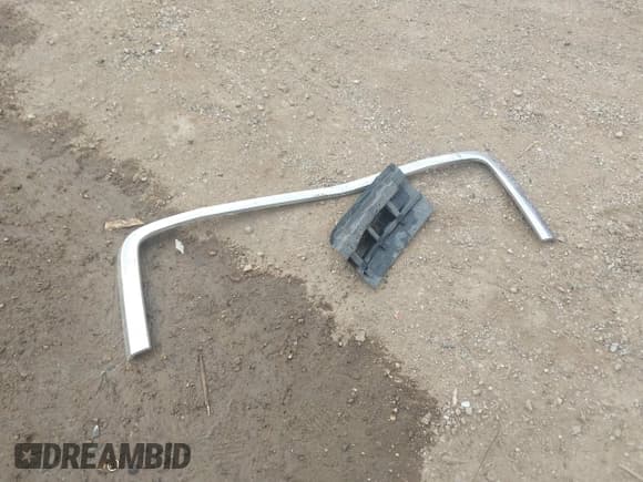 ✅ 2015 Chevrolet Captiva Sport LT • VIN: 3GNAL3EK7FS502651 • Лот: 42066290. Опубликован ранее на IAAI с пробегом 134 867 миль. Бесплатный доступ к архиву аукционных продаж из США и подробный отчёт об истории автомобиля на DreamBid. Изображение 12.