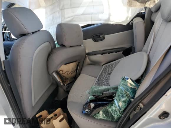 2011 Hyundai Accent GLS z VIN KMHCN4AC5BU607095, wystawiony jako Copart lot #75853554 z przebiegiem 212 818 mil mil oraz Szkoda całkowita • Salvage title. Historia ofert i sprzedaży dostępna na DreamBid. Obrazek 10.