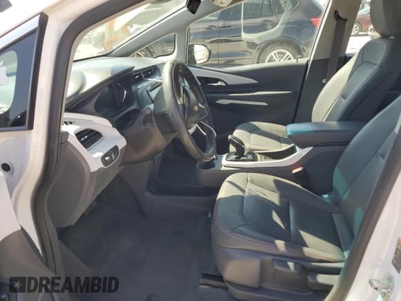 ✅ 2017 Chevrolet Bolt EV Premier • VIN: 1G1FX6S02H4177474 • Лот: 74716254. Опубликован ранее на Copart с пробегом 110 033 миль. Бесплатный доступ к архиву аукционных продаж из США и подробный отчёт об истории автомобиля на DreamBid. Изображение 7.