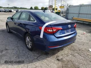 ✅ 2017 Hyundai Sonata SE • VIN: 5NPE24AF9HH591633 • Лот: 53738982. Опубликован ранее на Copart с пробегом 85 782 миль. Бесплатный доступ к архиву аукционных продаж из США и подробный отчёт об истории автомобиля на DreamBid. Изображение 3.