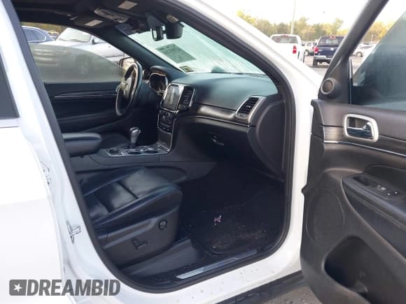 ✅ 2019 Jeep Grand Cherokee Limited • VIN: 1C4RJFBG8KC639682 • Lot: 43393214. Listed on IAAI with 99,598 mi. Free auction sales archive from the USA and detailed vehicle history report at DreamBid. Image 5.