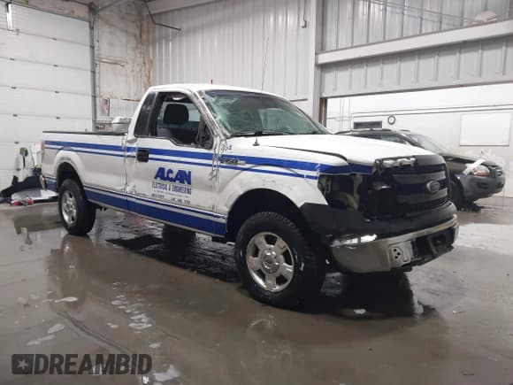 ✅ 2014 Ford F-150 XL • VIN: 1FTMF1EM8EKD07316 • Lot: 41243529. Listed on IAAI with 91,577 mi. Free auction sales archive from the USA and detailed vehicle history report at DreamBid. Image 1.