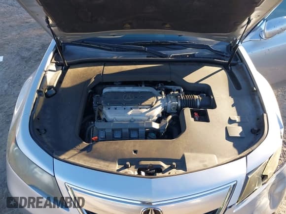 ✅ 2014 Acura TL Technology • VIN: 19UUA9E5XEA002526 • Lot: 43460168. Listed on IAAI with 98,679 mi. Free auction sales archive from the USA and detailed vehicle history report at DreamBid. Image 10.