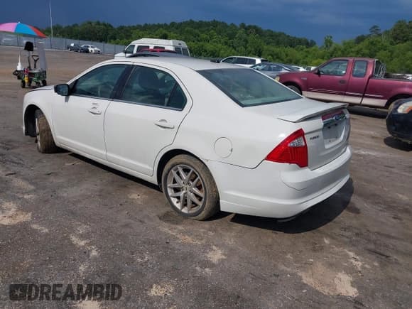 ✅ 2012 Ford Fusion SEL • VIN: 3FAHP0JG6CR132314 • Lot: 42514393. Listed on IAAI with 227,817 mi. Free auction sales archive from the USA and detailed vehicle history report at DreamBid. Image 3.