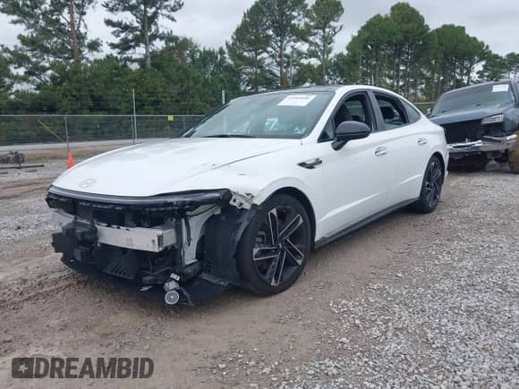 2024 Hyundai Sonata N Line с VIN KMHL54JC8RA359890, выставлен на аукционе IAAI как лот 43565606 с пробегом 38 699 миль миль и . История ставок и продаж доступна на DreamBid. Изображение 17.