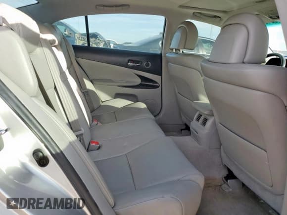 ✅ 2006 Lexus GS 300 • VIN: JTHBH96S465034919 • Лот: 92493035. Опубликован ранее на Copart с пробегом 28 097 миль. Бесплатный доступ к архиву аукционных продаж из США и подробный отчёт об истории автомобиля на DreamBid. Изображение 10.