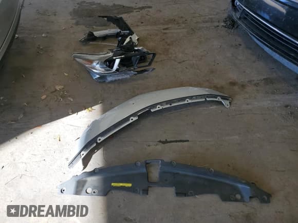 ✅ 2017 Nissan Maxima S • VIN: 1N4AA6AP2HC437191 • Lot: 87235745. Listed on Copart with 103,730 mi. Free auction sales archive from the USA and detailed vehicle history report at DreamBid. Image 12.