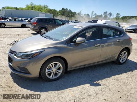 ✅ 2017 Chevrolet Cruze LT • VIN: 3G1BE6SM6HS572751 • Lot: 47690933. Listed on Copart with 65,685 mi. Free auction sales archive from the USA and detailed vehicle history report at DreamBid. Image 1.