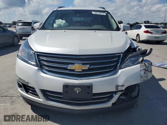✅ 2017 Chevrolet Traverse Premier • VIN: 1GNKRJKD9HJ154191 • Lot: 72814674. Wystawiony na Copart z przebiegiem 124 847 mil. Bezpłatny archiwum sprzedaży aukcyjnych z USA i szczegółowy raport historii pojazdu na DreamBid. Zdjęcie 5.