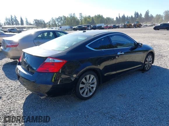 ✅ 2010 Honda Accord EX-L • VIN: 1HGCS2B87AA000001 • Lot: 42960438. Listed on IAAI with 146,856 mi. Free auction sales archive from the USA and detailed vehicle history report at DreamBid. Image 4.