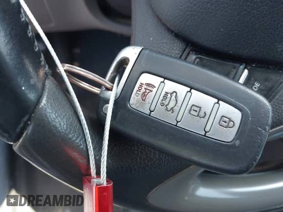 2013 Hyundai Sonata SE z VIN 5NPEC4AC1DH786882, wystawiony jako IAAI lot #43387867 z przebiegiem 113 121 mil mil oraz . Historia ofert i sprzedaży dostępna na DreamBid. Obrazek 11.