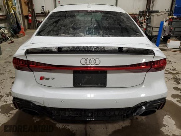 ✅ 2021 Audi S7 • VIN: WUAPCAF22MN907932 • Лот: 79931854. Опубликован ранее на Copart с пробегом 30 206 миль. Бесплатный доступ к архиву аукционных продаж из США и подробный отчёт об истории автомобиля на DreamBid. Изображение 6.