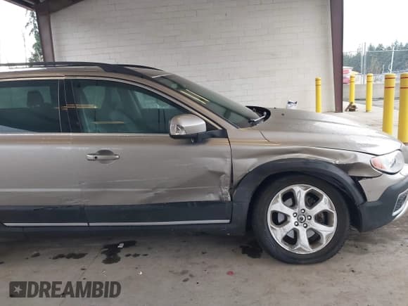 ✅ 2011 Volvo XC70 3.0T • VIN: YV4902BZ3B1102658 • Лот: 43741098. Опубликован ранее на IAAI с пробегом 149 170 миль. Бесплатный доступ к архиву аукционных продаж из США и подробный отчёт об истории автомобиля на DreamBid. Изображение 6.