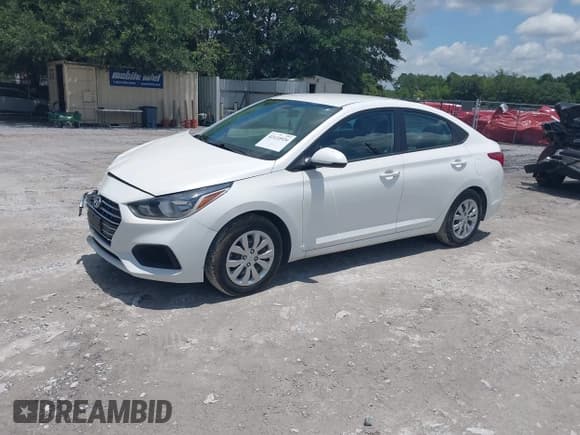 ✅ 2021 Hyundai Accent SEL • VIN: 3KPC24A65ME147901 • Лот: 42635924. Опубликован ранее на IAAI с пробегом 79 636 миль. Бесплатный доступ к архиву аукционных продаж из США и подробный отчёт об истории автомобиля на DreamBid. Изображение 2.