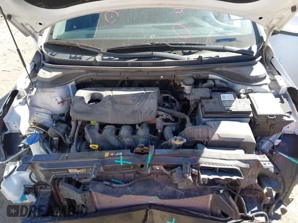 ✅ 2019 Hyundai Accent SE • VIN: 3KPC24A32KE044843 • Лот: 41260593. Опубликован ранее на IAAI с пробегом 92 383 миль. Бесплатный доступ к архиву аукционных продаж из США и подробный отчёт об истории автомобиля на DreamBid. Изображение 10.