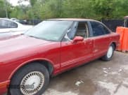 ✅ 1998 Oldsmobile Regency • VIN: 1G3HC52K1W4853630 • Lot: 43298951. Wystawiony na IAAI z przebiegiem 218 826 mil. Bezpłatny archiwum sprzedaży aukcyjnych z USA i szczegółowy raport historii pojazdu na DreamBid. Zdjęcie 6.