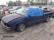 ✅ 2003 Chevrolet S-10 LS • VIN: 1GCCS19X438231731 • Лот: 83910314. Опубликован ранее на Copart с пробегом Не указан. Бесплатный доступ к архиву аукционных продаж из США и подробный отчёт об истории автомобиля на DreamBid. Изображение 1.
