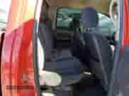 2005 Dodge 1500 SLT z VIN 1D7HA18D95S238895, wystawiony jako Copart lot #63550684 z przebiegiem 295 628 mil mil oraz Szkoda całkowita • Salvage title. Historia ofert i sprzedaży dostępna na DreamBid. Obrazek 10.