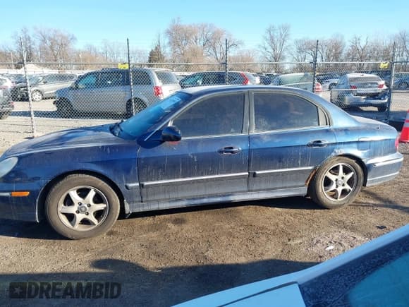 ✅ 2005 Hyundai Sonata GLS • VIN: KMHWF35H85A180270 • Лот: 41424910. Опубликован ранее на IAAI с пробегом 187 667 миль. Бесплатный доступ к архиву аукционных продаж из США и подробный отчёт об истории автомобиля на DreamBid. Изображение 14.