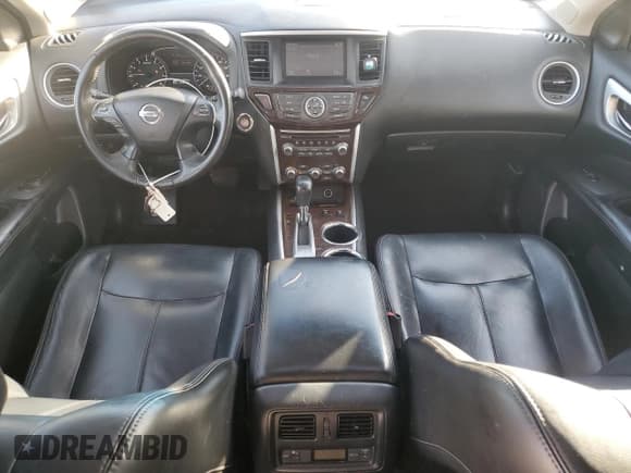 ✅ 2013 Nissan Pathfinder SV • VIN: 5N1AR2MN1DC607598 • Lot: 90356775. Wystawiony na Copart z przebiegiem 217 603 mil. Bezpłatny archiwum sprzedaży aukcyjnych z USA i szczegółowy raport historii pojazdu na DreamBid. Zdjęcie 8.