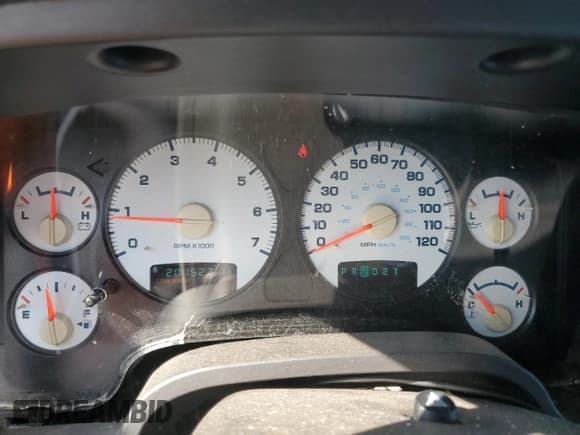 ✅ 2005 Dodge 1500 SLT • VIN: 1D7HU18N35S289082 • Лот: 73834724. Опубликован ранее на Copart с пробегом 201 523 миль. Бесплатный доступ к архиву аукционных продаж из США и подробный отчёт об истории автомобиля на DreamBid. Изображение 9.