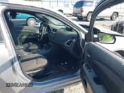 ✅ 2014 Dodge Avenger SE • VIN: 1C3CDZAB1EN170016 • Lot: 40234050. Wystawiony na IAAI z przebiegiem Nie podano. Bezpłatny archiwum sprzedaży aukcyjnych z USA i szczegółowy raport historii pojazdu na DreamBid. Zdjęcie 5.