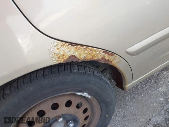 ✅ 2003 Hyundai Elantra GLS • VIN: KMHDN45D23U644033 • Lot: 41534760. Wystawiony na IAAI z przebiegiem 273 475 mil. Bezpłatny archiwum sprzedaży aukcyjnych z USA i szczegółowy raport historii pojazdu na DreamBid. Zdjęcie 6.