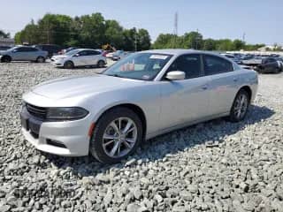 2022 Dodge Charger SXT z VIN 2C3CDXJGXNH174106, wystawiony jako Copart lot #58948605 z przebiegiem 71 177 mil mil oraz Nie do naprawy • Non repairable. Historia ofert i sprzedaży dostępna na DreamBid. Obrazek 1.