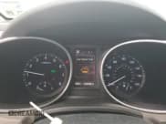 ✅ 2017 Hyundai Santa Fe Limited • VIN: KM8SN4HF4HU235544 • Лот: 59594284. Опубликован ранее на Copart с пробегом 110 060 миль. Бесплатный доступ к архиву аукционных продаж из США и подробный отчёт об истории автомобиля на DreamBid. Изображение 9.