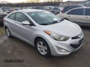✅ 2013 Hyundai Elantra SE • VIN: KMHDH6AE8DU011104 • Lot: 41588963. Wystawiony na IAAI z przebiegiem 112 726 mil. Bezpłatny archiwum sprzedaży aukcyjnych z USA i szczegółowy raport historii pojazdu na DreamBid. Zdjęcie 1.