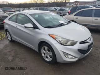✅ 2013 Hyundai Elantra SE • VIN: KMHDH6AE8DU011104 • Lot: 41588963. Listed on IAAI with 112,726 mi. Free auction sales archive from the USA and detailed vehicle history report at DreamBid. Image 1.
