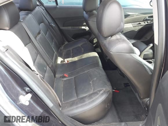 ✅ 2014 Chevrolet Cruze 2LT • VIN: 1G1PE5SBXE7380077 • Lot: 43012675. Listed on IAAI with 152,558 mi. Free auction sales archive from the USA and detailed vehicle history report at DreamBid. Image 8.