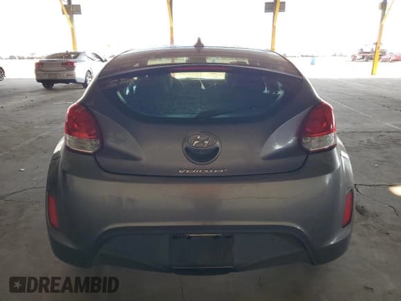 ✅ 2016 Hyundai Veloster • VIN: KMHTC6AD1GU286271 • Lot: 79099824. Wystawiony na Copart z przebiegiem Nie podano. Bezpłatny archiwum sprzedaży aukcyjnych z USA i szczegółowy raport historii pojazdu na DreamBid. Zdjęcie 6.