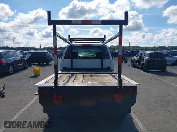 ✅ 2004 Chevrolet Silverado 2500HD Work Truck • VIN: 1GCHK24U74E231542 • Лот: 43123200. Опубликован ранее на IAAI с пробегом 191 776 миль. Бесплатный доступ к архиву аукционных продаж из США и подробный отчёт об истории автомобиля на DreamBid. Изображение 16.