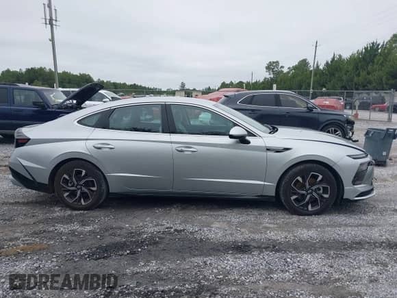 2024 Hyundai Sonata SEL с VIN KMHL64JA2RA393772, выставлен на аукционе IAAI как лот 43566028 с пробегом 47 063 миль миль и . История ставок и продаж доступна на DreamBid. Изображение 13.