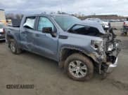 ✅ 2021 GMC Sierra 1500 • VIN: 3GTU9AEF1MG269684 • Lot: 84997854. Wystawiony na Copart z przebiegiem 98 349 mil. Bezpłatny archiwum sprzedaży aukcyjnych z USA i szczegółowy raport historii pojazdu na DreamBid. Zdjęcie 4.