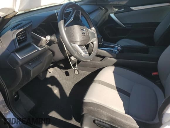 ✅ 2018 Honda Civic EX-T • VIN: 2HGFC3B30JH352102 • Lot: 90515175. Wystawiony na Copart z przebiegiem 46 471 mil. Bezpłatny archiwum sprzedaży aukcyjnych z USA i szczegółowy raport historii pojazdu na DreamBid. Zdjęcie 7.