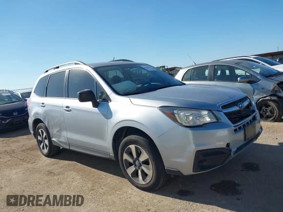 ✅ 2017 Subaru Forester • VIN: JF2SJABC4HH439929 • Lot: 43640509. Wystawiony na IAAI z przebiegiem 114 781 mil. Bezpłatny archiwum sprzedaży aukcyjnych z USA i szczegółowy raport historii pojazdu na DreamBid. Zdjęcie 13.