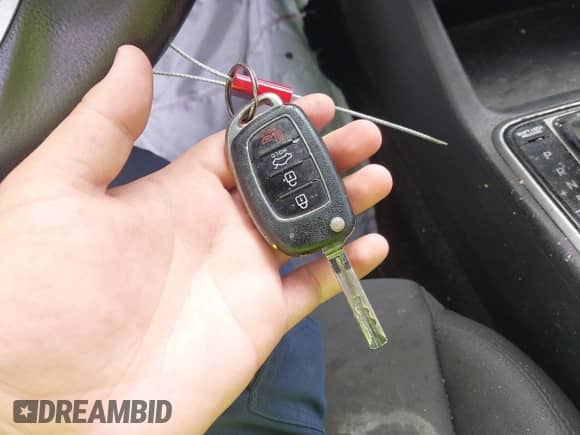 2018 Hyundai Sonata SE с VIN 5NPE24AFXJH723207, выставлен на аукционе IAAI как лот 43296720 с пробегом Не указан миль и . История ставок и продаж доступна на DreamBid. Изображение 11.