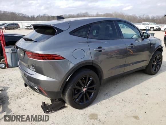 ✅ 2020 Jaguar E-Pace SE • VIN: SADFP2FX7L1003020 • Lot: 40833683. Wystawiony na Copart z przebiegiem 25 912 mil. Bezpłatny archiwum sprzedaży aukcyjnych z USA i szczegółowy raport historii pojazdu na DreamBid. Zdjęcie 3.