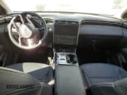 ✅ 2022 Hyundai Tucson Limited • VIN: 5NMJE3AE9NH066829 • Lot: 44516633. Wystawiony na Copart z przebiegiem 17 662 mil. Bezpłatny archiwum sprzedaży aukcyjnych z USA i szczegółowy raport historii pojazdu na DreamBid. Zdjęcie 8.